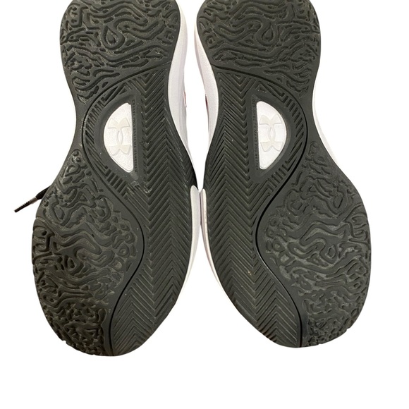 Under Armour White Black Sneakers - Picture 5 of 6